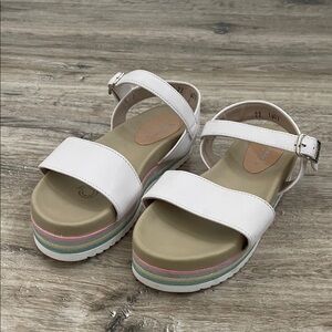 Stylish White Sandals for girls